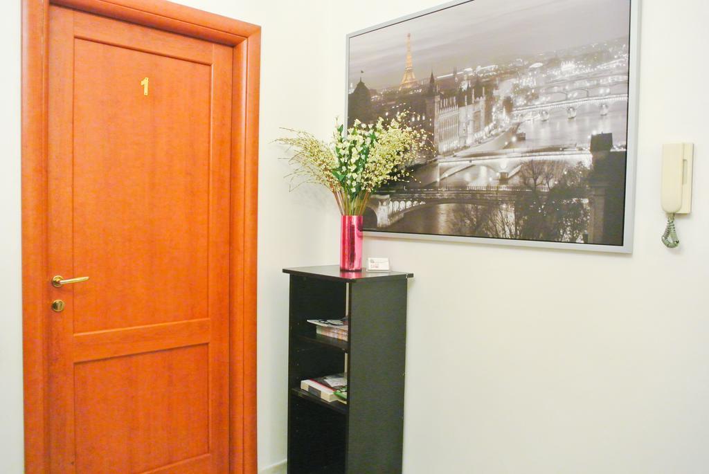 Guest House Hellokitty Рим Экстерьер фото