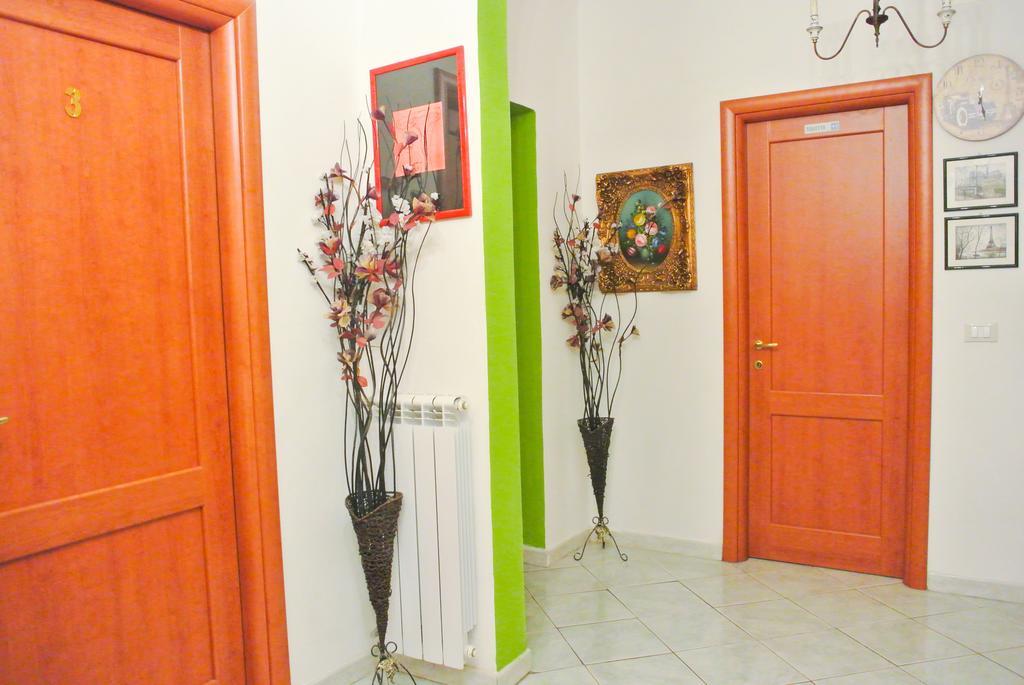 Guest House Hellokitty Рим Экстерьер фото