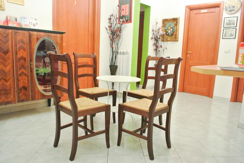 Guest House Hellokitty Рим Экстерьер фото
