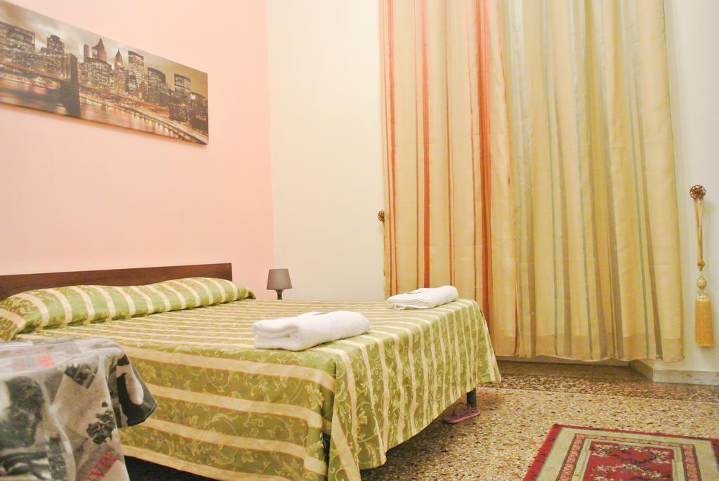 Guest House Hellokitty Рим Экстерьер фото